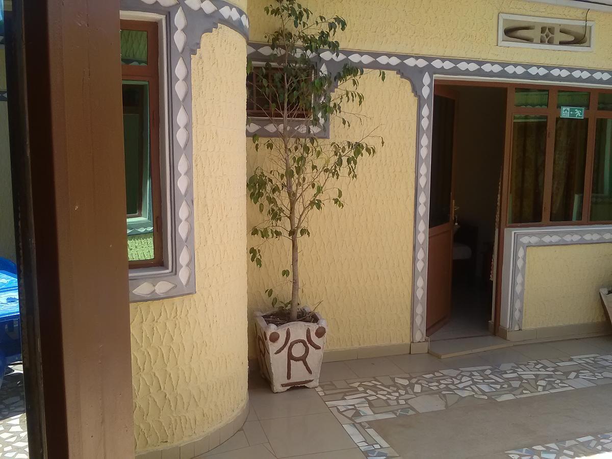 Gloria Motel Cyangugu Εξωτερικό φωτογραφία